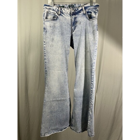 Wild Fable Pants - Wild Fable Women High-Rise Flare High Stretch Light Wash Jeans Size 14